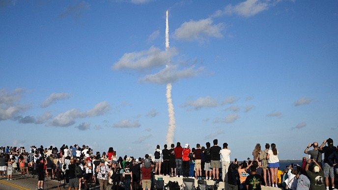 Povratak astronauta u petak